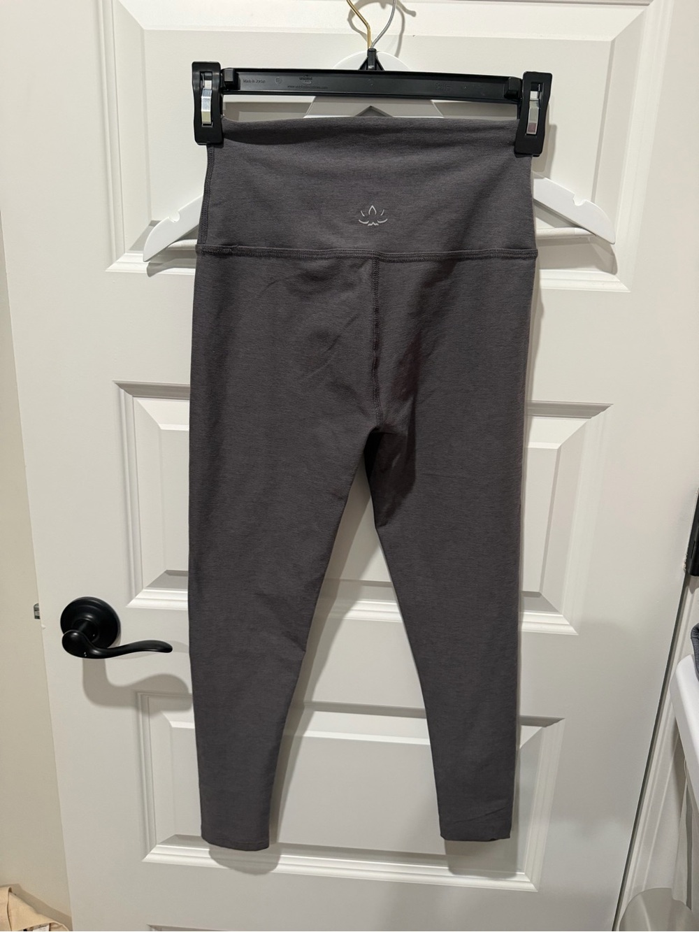 Beyond Yoga High-Rise Stretch Leggings - Charcoal Gray